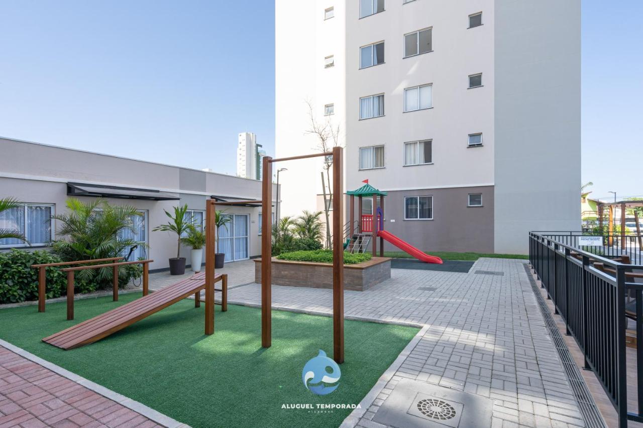 Apartamentos Completos A 15Min Beto Carreiro Com Wi-Fi Churrasqueira Em Condominio Com Piscina Portaria 24H Ideal Para Familia Piçarras Esterno foto